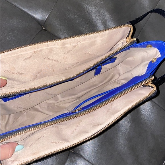 Blue Calvin Klein handbag - Picture 5 of 5